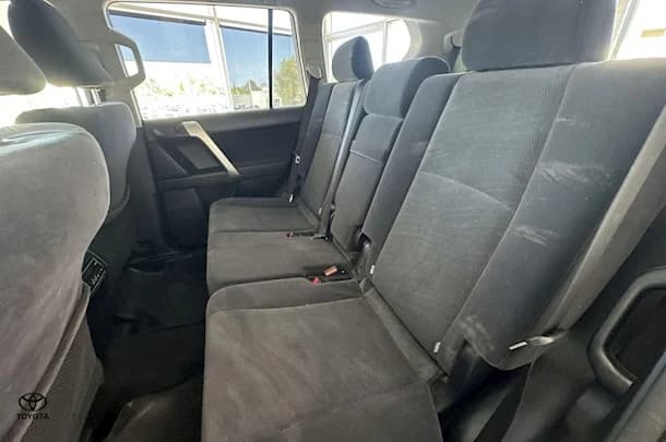 2022 Toyota Prado GXL image 28