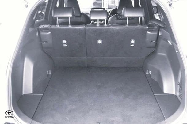 2022 Toyota RAV4 XSE image 15