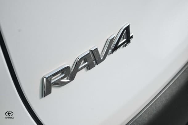 2021 Toyota RAV4 Hybrid Cruiser-AWD image 6