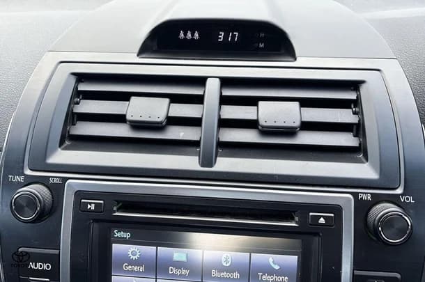2016 Toyota CAMRY Altise image 23