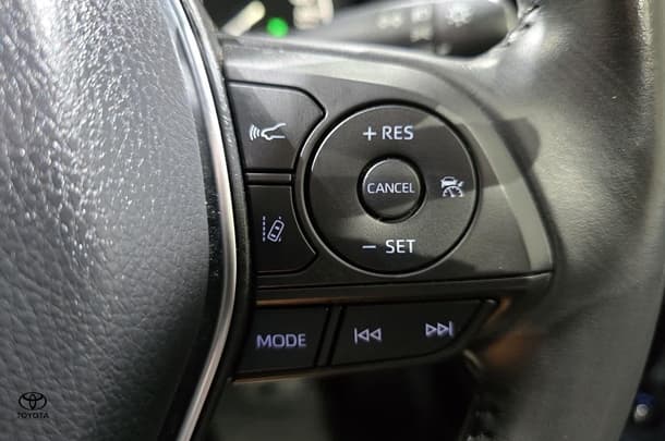 2020 Toyota Camry Hybrid Ascent Sport image 16
