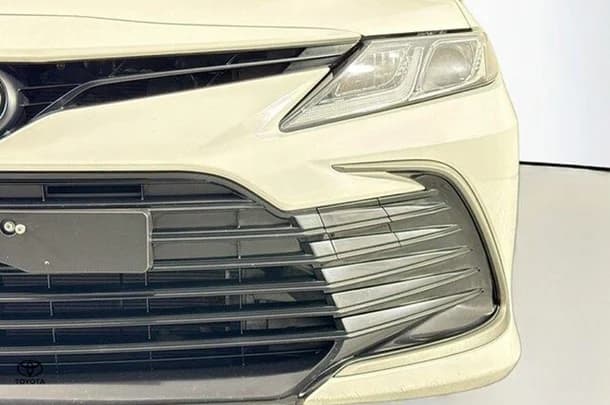 2021 Toyota Camry Hybrid Ascent image 3
