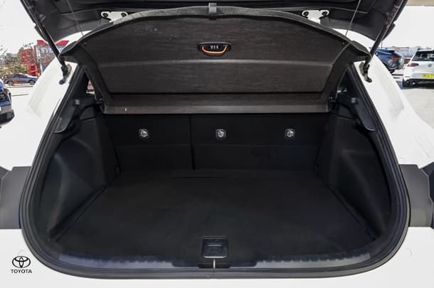2018 Toyota Corolla Ascent Sport image 22