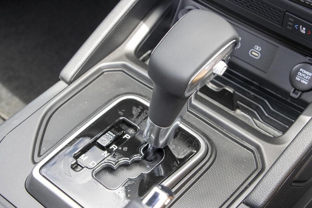 2025 KGM SsangYong Musso Adventure Auto 4x4 MY24 image 8