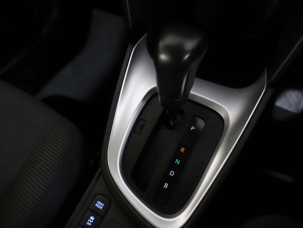 2020 Toyota Yaris Cross Hybrid GX image 15
