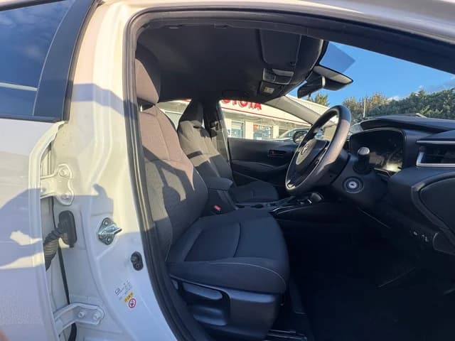 2019 Toyota Corolla Hatch Ascent Sport image 9