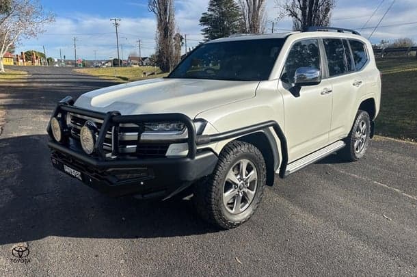 2022 Toyota Landcruiser Sahara image 4