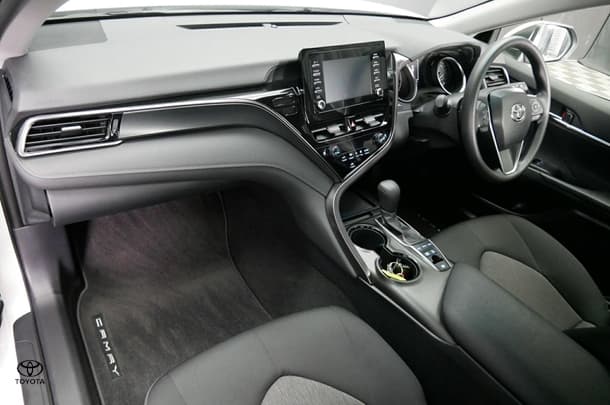 2024 Toyota Camry Hybrid Ascent image 20
