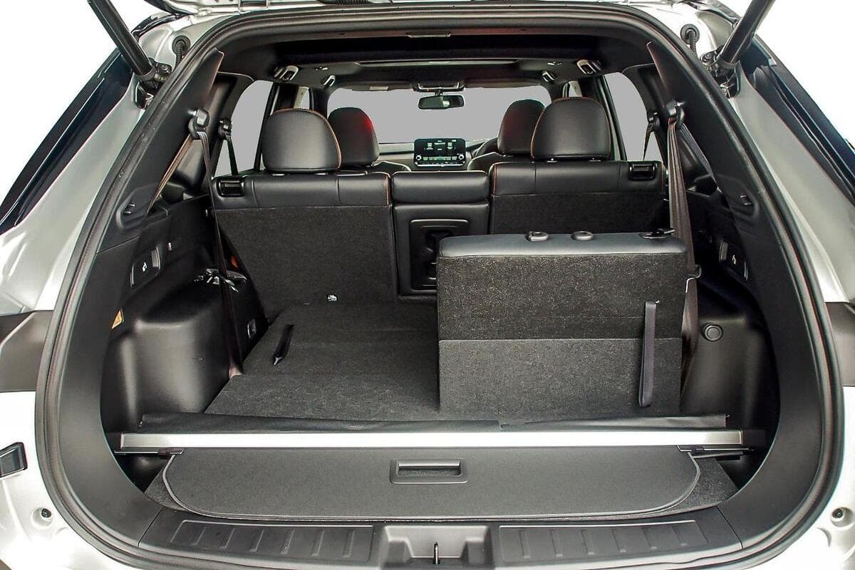 2025 Mitsubishi Outlander Exceed Tourer ZM Auto AWD MY24 image 6