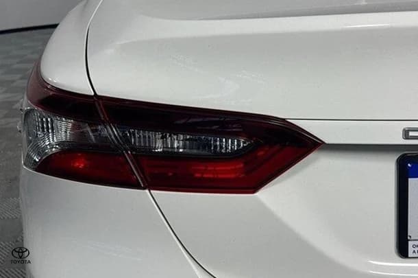 2021 Toyota Camry Hybrid Ascent image 8