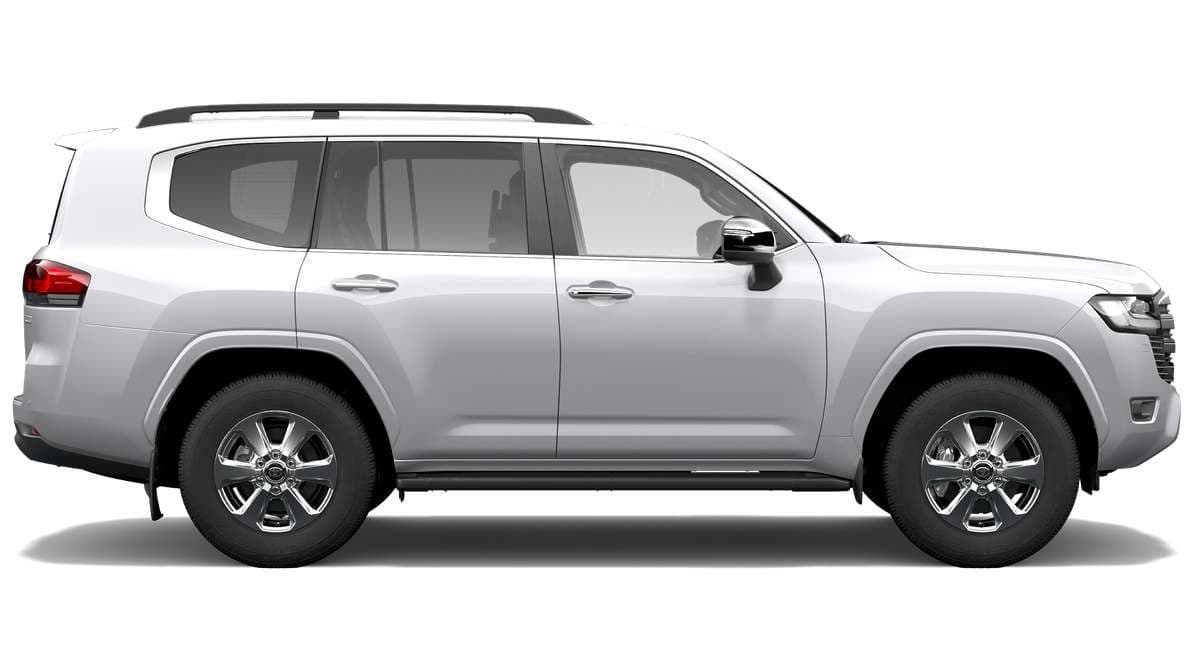 2025 Toyota LandCruiser 300 Sahara Automatic image 2