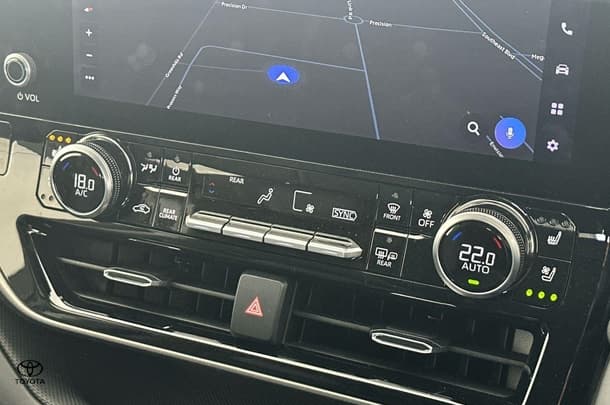 2024 Toyota Kluger Hybrid AWD GRANDE image 26