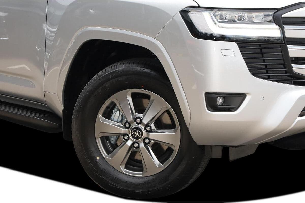 2025 Toyota Landcruiser VX Auto 4x4 image 17