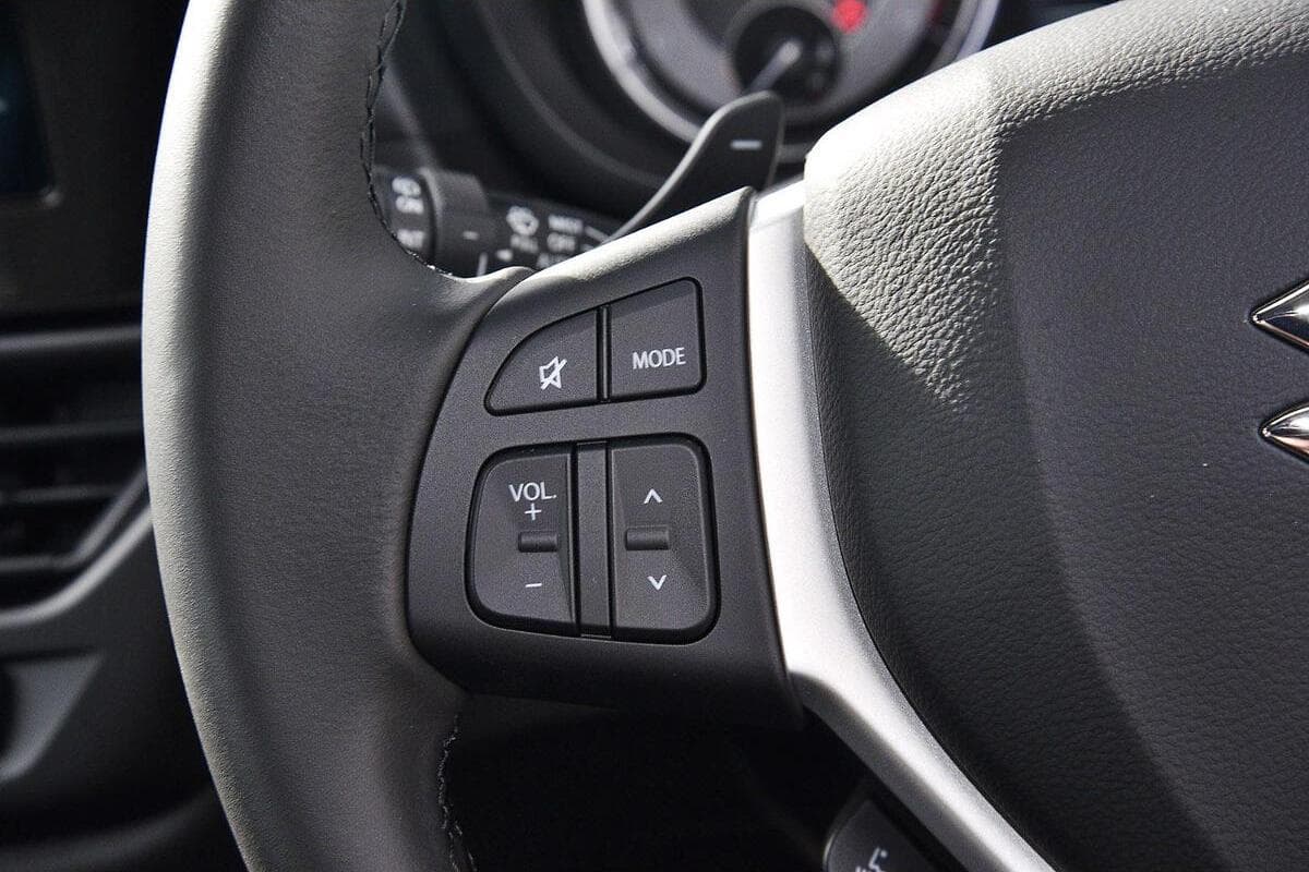2024 Suzuki S-Cross Auto image 15