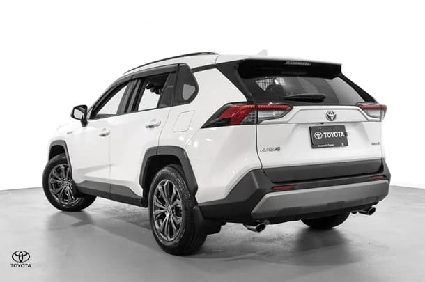 2021 Toyota RAV4 Hybrid GXL-2WD image 5