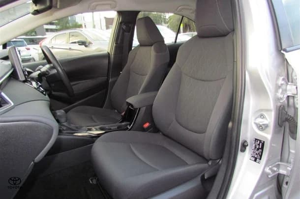 2020 Toyota Corolla Ascent Sport image 10