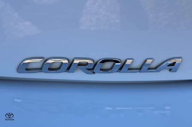 2020 Toyota Corolla Hatch Hybrid Ascent Sport image 13