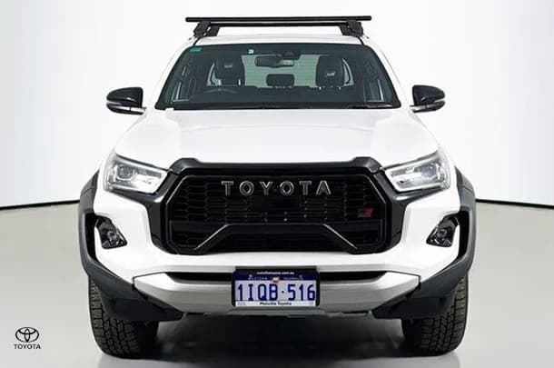 2024 Toyota Hilux GR-S image 2