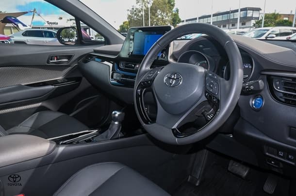 2021 TOYOTA C-HR Hybrid Koba 2WD image 7