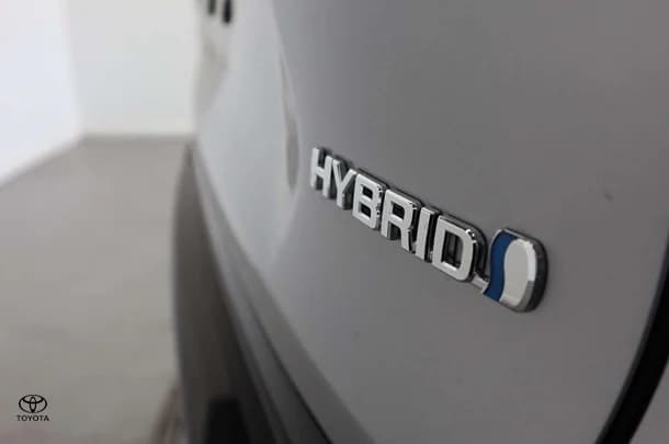 2022 Toyota RAV4 Hybrid XSE (2WD) image 10