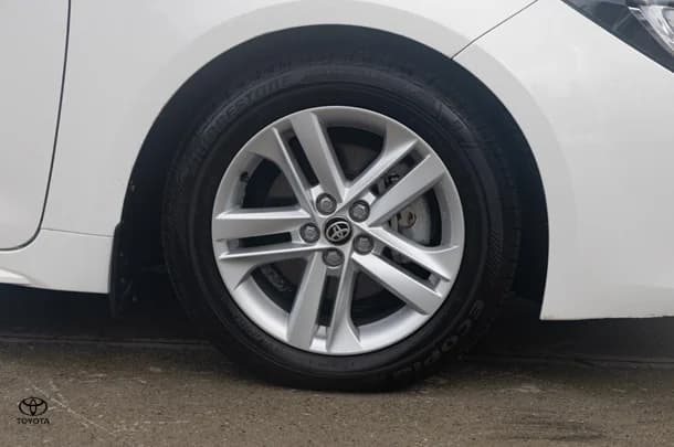 2018 Toyota Corolla Ascent Sport image 23