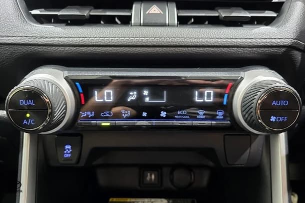 2019 Toyota RAV4 GXL-2WD image 21