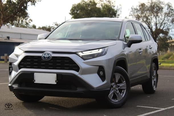 2023 Toyota RAV4 Hybrid GX AWD image 11