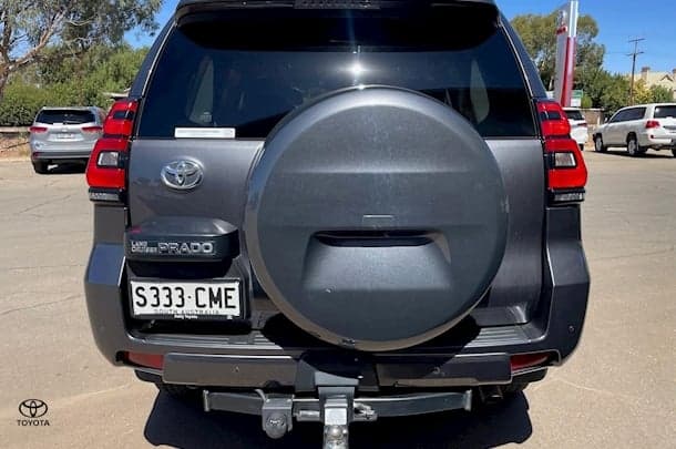2021 Toyota Landcruiser Prado GXL image 4