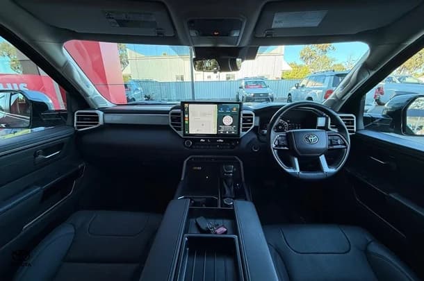 2024 Toyota Tundra Limited image 34