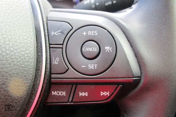 2022 Toyota Rav4 Hybrid Cruiser 2WD image 19