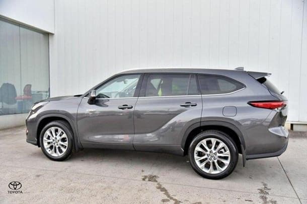 2023 Toyota Kluger Hybrid AWD GRANDE image 7