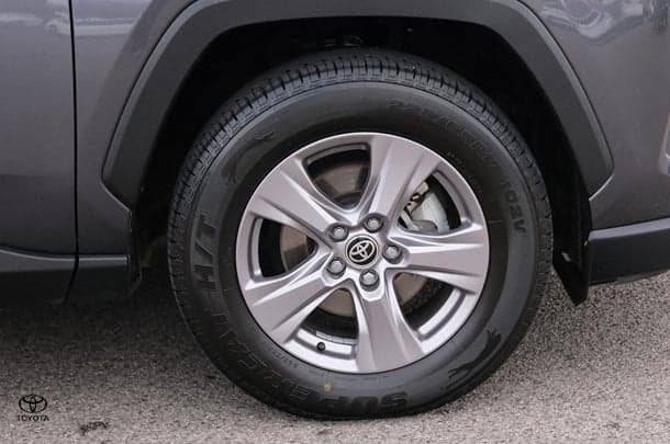 2022 Toyota RAV4 GX-2WD image 6