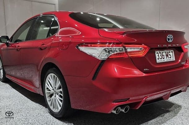 2020 Toyota Camry Hybrid SL image 5