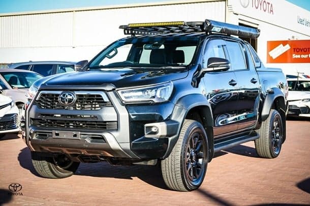 2022 Toyota Hilux 4x4 Rogue image 4