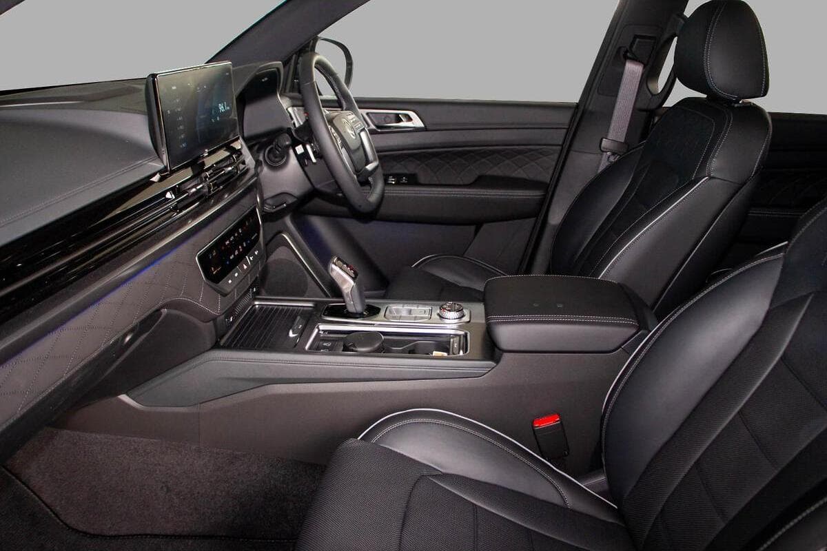 2025 KGM SsangYong Rexton Ultimate Sport Pack Auto 4x4 MY24 image 9