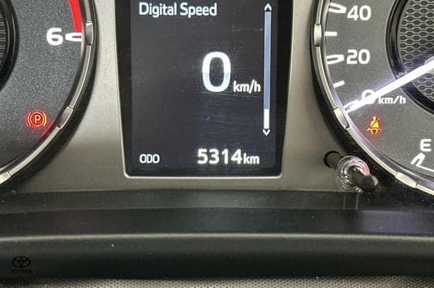 2024 Toyota Hilux Workmate image 18