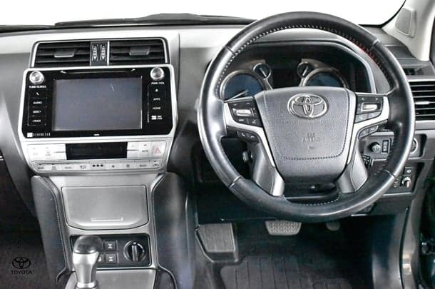 2019 Toyota Prado VX image 5