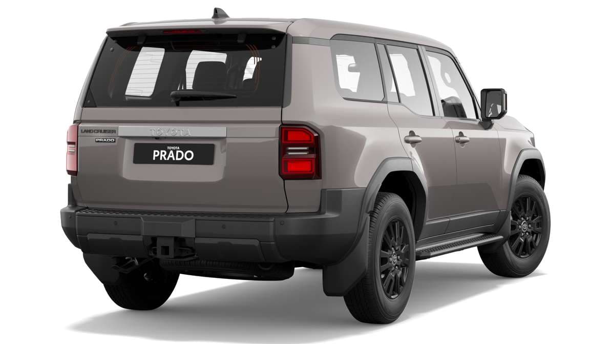 2025 Toyota Prado GX Turbo-diesel image 3