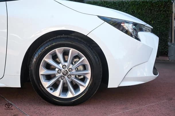 2021 TOYOTA Corolla Sedan SX image 22