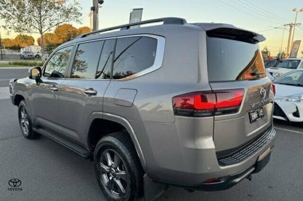 2022 Toyota Landcruiser Sahara image 5