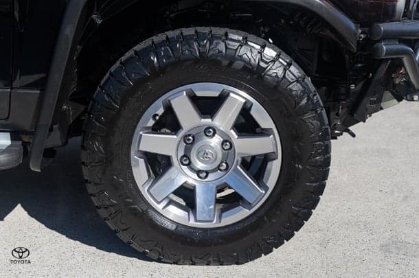 2016 Toyota FJ Cruiser FJ Cruiser image 23