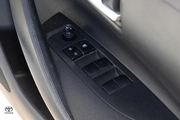 2021 Toyota Corolla Ascent Sport image 18