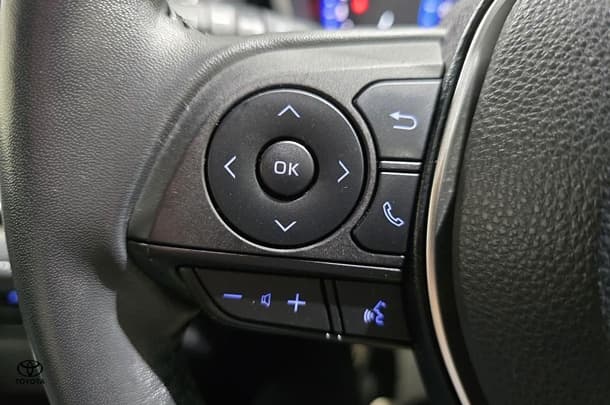 2022 Toyota Corolla ZR image 16