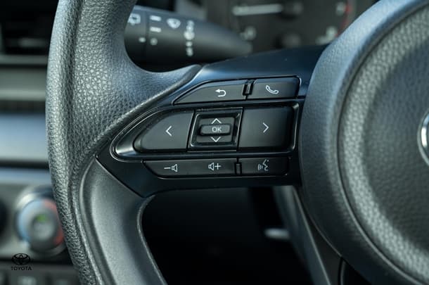 2024 TOYOTA Yaris Ascent Sport image 17