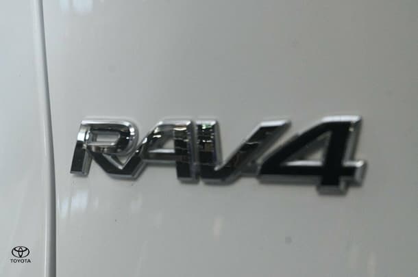 2021 Toyota Rav4 Hybrid GX AWD image 22