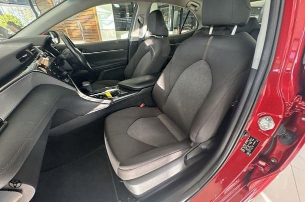 2019 Toyota Camry Ascent Sport image 28