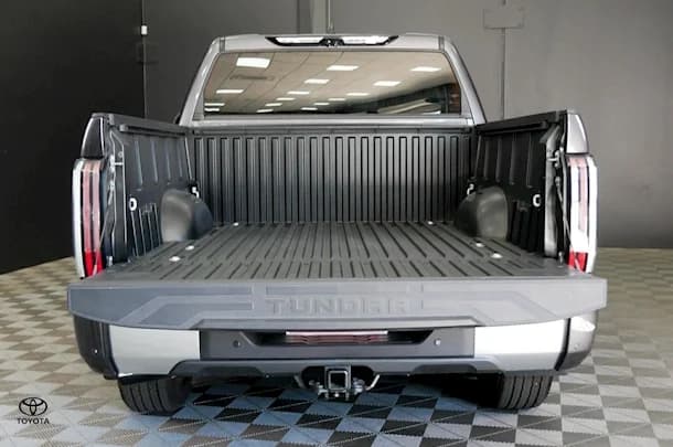 2023 Toyota Tundra Limited image 6