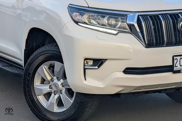 2021 Toyota Prado GXL image 2