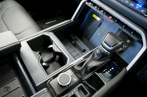 2023 Toyota Tundra Limited image 17