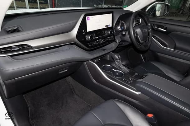 2023 Toyota Kluger Hybrid GXL AWD image 8